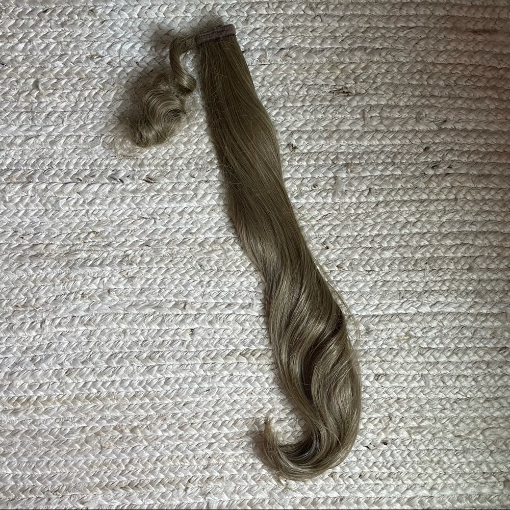 INH Insert Name Here curly ponytail extension